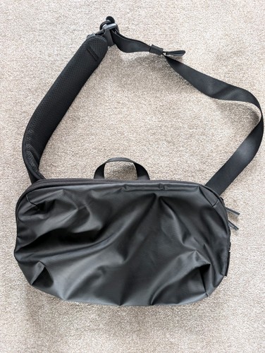 Aer tech sling - tech, black