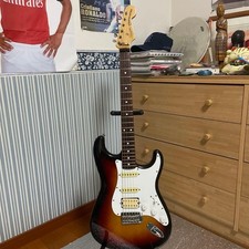 80 Fujigen Fender Stratocaster