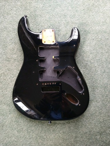 Squire fender stratocaster - squire, by