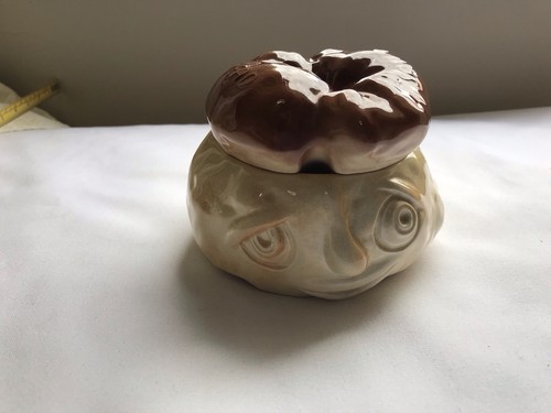 Sylvac bread sauce face pot - sauce,