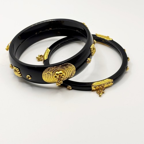 Black plastic bangles gold - black,