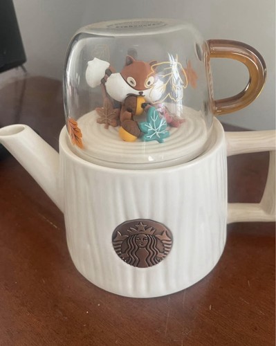 2022 starbucks squirrel autumn - starbucks,