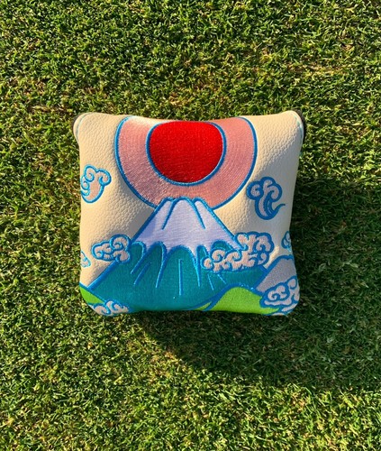 Taylormade mount fuji - mount,