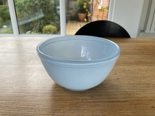 Vintage PYREX blue 1960’s