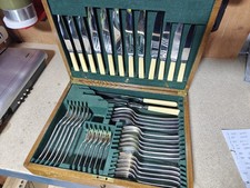 C.J. Vander Ltd Cutlery Set
