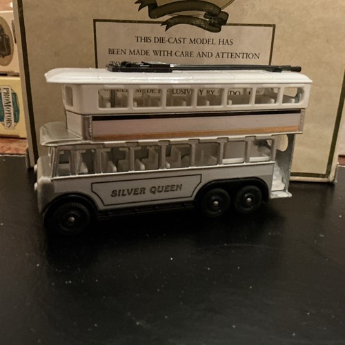 Lledo silver queen - silver, lincoln