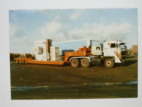 Scottish land lorry truck - truck, low
