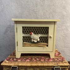 Rustic Wooden Table Top Egg