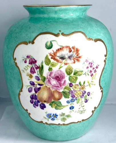 Vintage green floral - green, gilt
