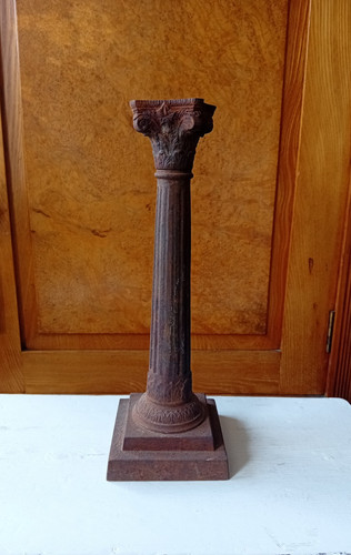 Antique cast iron corinthian - cast,