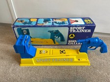 RARE VINTAGE 1970'S SPORT TRAINER shooting game PLEASE READ FULL DESCRIPTION