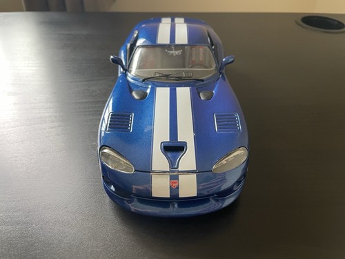 Burago dodge viper gts coupe - viper,