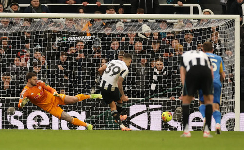 Newcastle leeds united - newcastle,