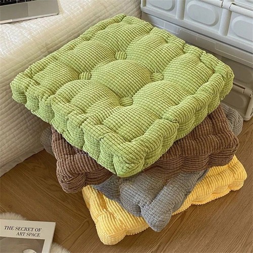Piece tufted seat cushion - piece,