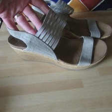 Skechers Luxe foam ladies