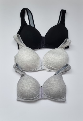 Women piece front closure - front,