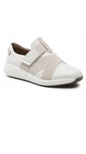 CLARKS UN RIO STRAP LADIES