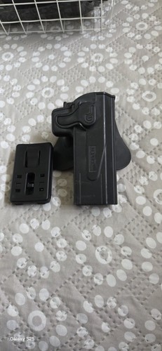 Pistol holster for airsoft