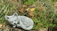 Stone figure cat Leonie