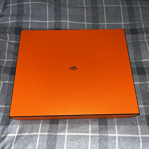 Hermès orange cardboard - hermès,