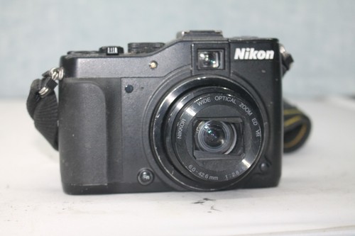 Nikon coolpix p7000 - coolpix,