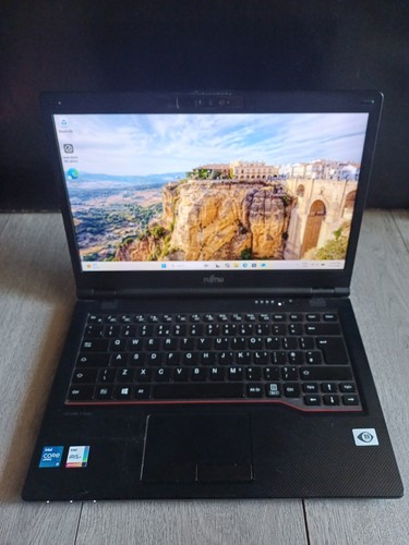 Fujitsu lifebook e5411 - lifebook,
