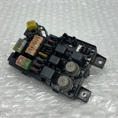 Engine bay fuse box for - bay,