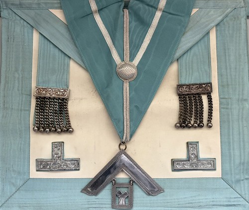 Masonic craft past - past, masters