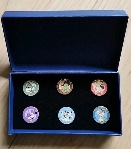 Disney pin badges - badges, 6