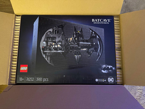 Lego batman batcave - lego,