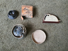 VINTAGE 78 RECORD PLAYER