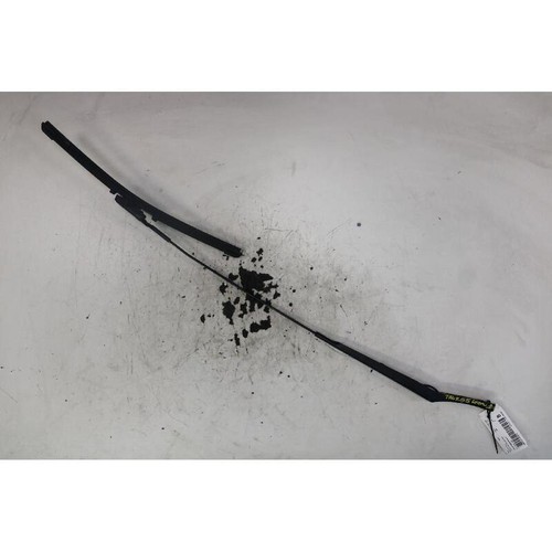 Front wiper arm - wiper,