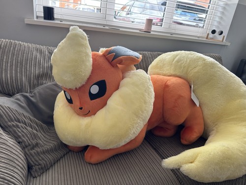 Flareon pokemon centre - flareon,