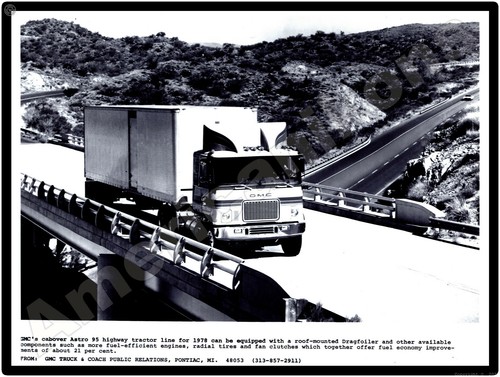 Gmc trucks new - trucks, sign