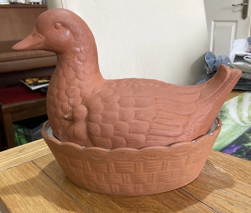 Vintage terracotta chicken - vintage,