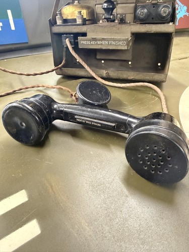 Ww2 field telephone set mk - telephone,