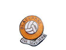Blackpool THE SEASIDERS Football Club Gomm ball enamel badge