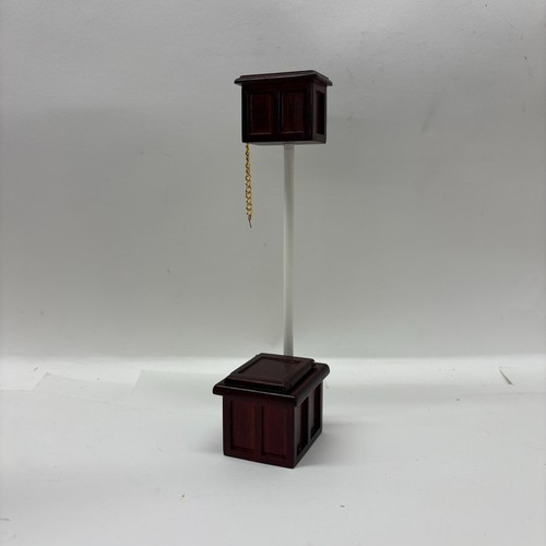 12th scale dolls house - scale,