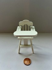 1:12 Dollhouse Miniature White
