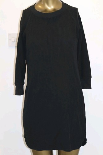Uniqlo black waffle knit crew - uniqlo,