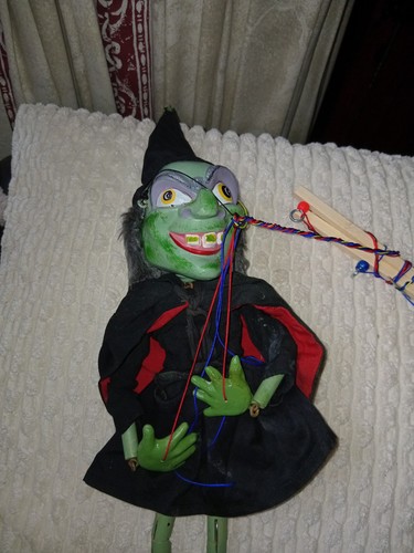 Pelham puppets wicked green - pelham,