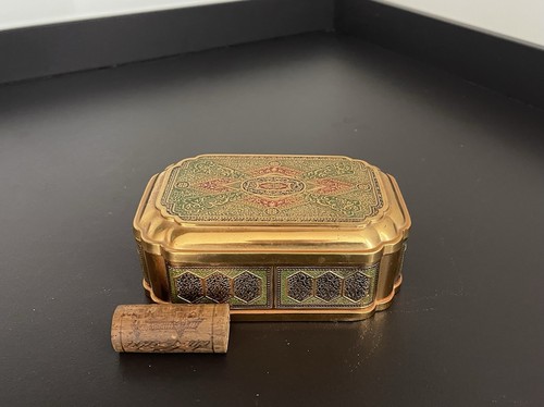 Vintage brass jewelry box - brass,