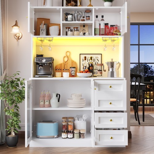 White farmhouse kitchen - farmhouse,