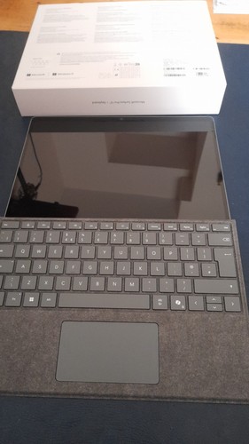 Surface pro - surface, 13"