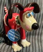 GROMIT UNLEASHED Santa Paws by Vivi Cuevas (no box)