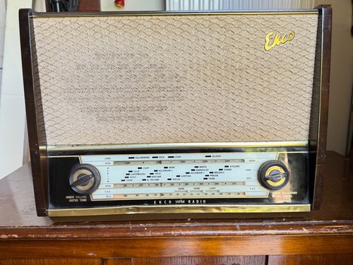 Ekco a320 vhf - vhf/am/l,