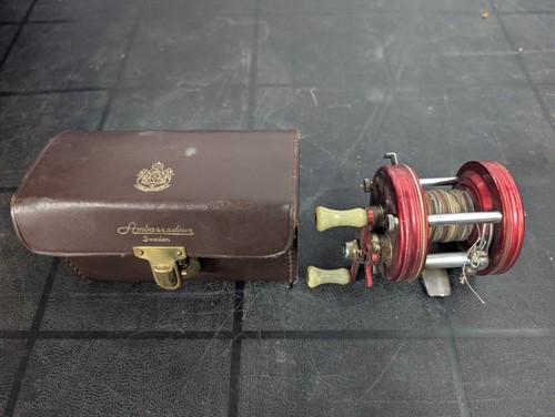 Abu ambassadeur 5000 screw - abu,