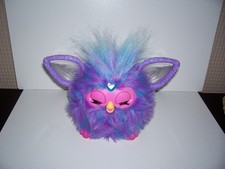 FURBY  HASBRO  2023