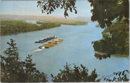 Mississippi river barges - mississippi,