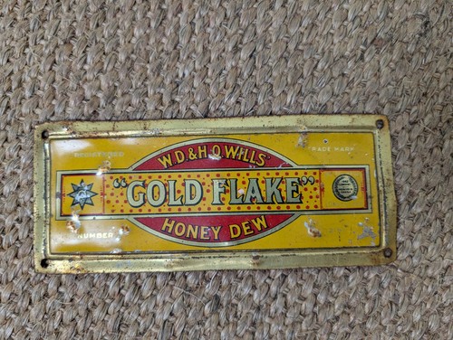 Vintage tobacco tin gold - tobacco, flake